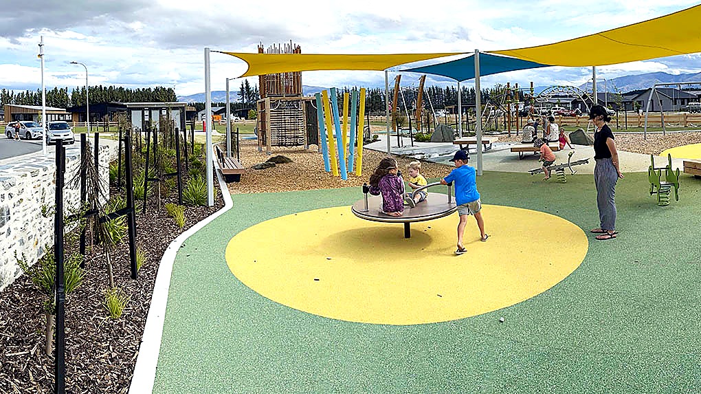Longview-playground-1