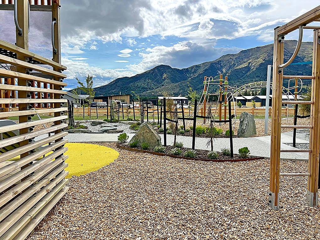 Longview playground 4